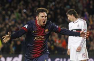Lionel Messi comemora após marcar gol do Barcelona sobre o Milan nesta terça-feira pela Liga dos Campeões.