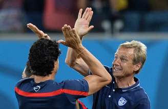 <p>Klinsmann comemora vitória sobre Gana</p>