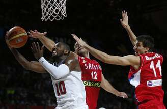 <p>Kyrie Irving em ação no duelo final do Mundial, contra a Sérvia</p>