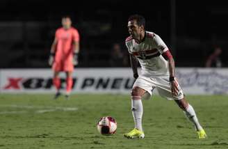 Daniel Alves jogou 77 jogos e marcou 10 gols pelo São Paulo (Foto: Rubens Chiri/ São Paulo FC)