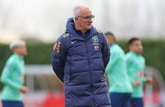 Dorival em primeiro treino da Seleção 