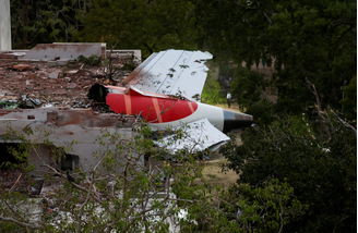 O voo 171 da Air India permaneceu no ar por menos de 40 segundos antes de cair em um bairro movimentado na cidade de Ahmedabad, no oeste da Índia