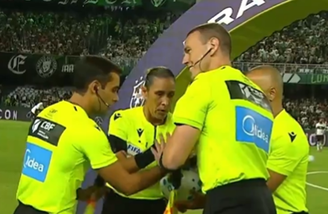 Bandeira após alfinetar Luciano