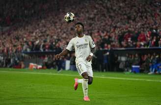 Vinicius Júnior (Real Madrid) durante jogo contra o Bayern de Munique, no dia 15.04.2026. 