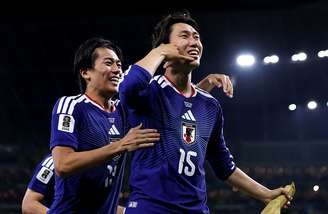 Japão se classificou ao mata-mata da Copa do Mundo de 2026 após empatar com a Suécia