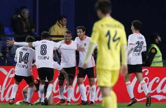 Neste sábado, o Valencia aprontou no El Madrigal (Foto: AFP)