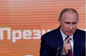 Presidente russo, Vladimir Putin, durante coletiva de imprensa anual em Moscou 14/12/2017 REUTERS/Sergei Karpukhin 