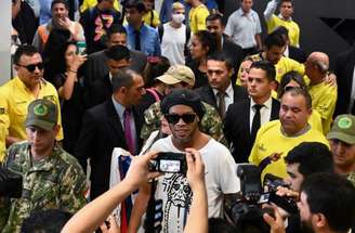 Ronaldinho está detido há quatro meses no Paraguai (Foto: Norberto Duarte/AFP)