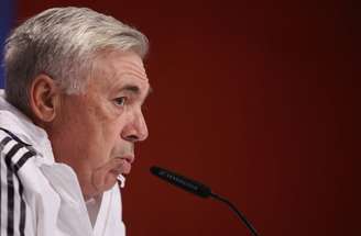 Carlo Ancelotti afirmou não ter recebido convite para treinar a Seleção Brasileira (RONNY HARTMANN / AFP)