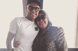 Ela considera que teve a intimidade invadida pela mãe de Daniel Alves