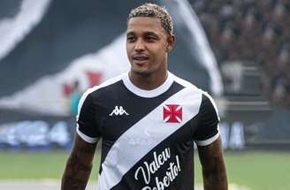 David está suspenso e não enfrenta o Botafogo; jogador ainda segue pendurado –