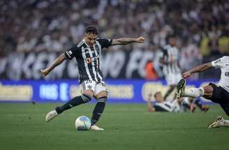 Alan Franco está relacionado para encarar o Botafogo –