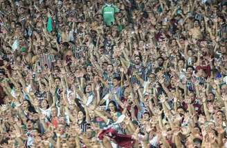 Torcida do Fluminense fez bonita festa diante do Grêmio, na terça (20) –