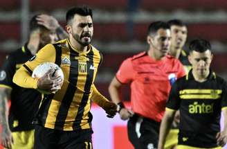 Confronto definiu o Peñarol como adversário de Bolívar ou Flamengo nas quartas da Libertadores –