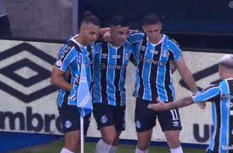 Grêmio vence o Flamengo e respira na briga contra o rebaixament0 –