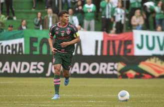 Foto Marcelo Gonçallves/Fluminense - Legenda: Thiago Silva se recupera de um problema no calcanhar esquerdo na reta final da temporada