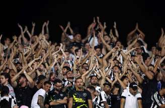 Vitor Silva/Botafogo. - Legenda: Torcida do Botafogo no Nilton Santos