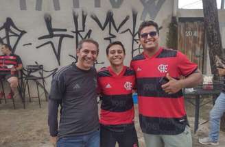 Carlos Mello/Jogada10 - Legenda: Torcedores do Flamengo chegam para a final contra o Atlético