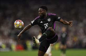 Alphonso Davies tem futuro em aberto no Bayern de Munique –