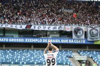 Vegetti é enfático ao negar ter sido oferecido ao Fluminense –