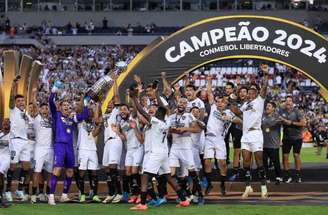 Buda Mendes/Getty Images - Legenda: Botafogo comemora título da Libertadores