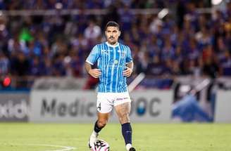 Divulgação/Yokohama FC - Legenda: Yuri Lara pelo Yokohama