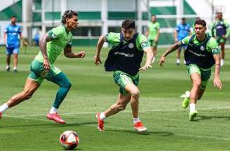 Emiliano Martínez chega ao Palmeiras após temporadas na Dinamarca –