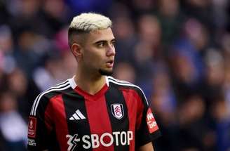 https://jogada10.com.br/wp-content/uploads/2025/02/wigan-athletic-v-fulham-emirates.jpg - Legenda: Andreas vai permanecer no futebol europeu