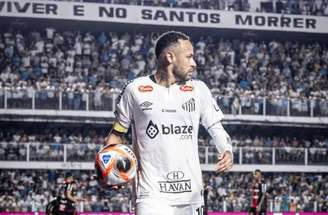 Corinthians e Santos pelo Campeonato Paulista. (Photo by Alexandre Schneider/Getty Images)