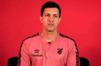 Maurício Barbieri não é mais o treinador do Furacão –