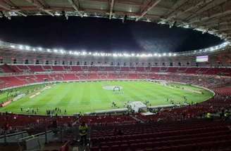 Leo Pereira/Jogada10 - Legenda: Beira-Rio lotado para Inter x Botafogo, na 37ª rodada do Brasileirão de 2024