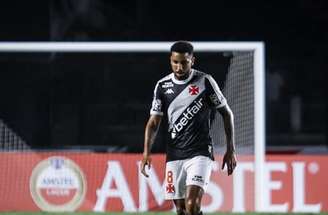 Fotos: Dikran Sahagian/Vasco - Legenda: Jair não tem tido regularidade entre os titulares do Vasco n temporada 2025