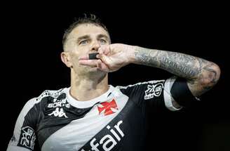 Fernando Diniz em partida entre Vasco e Fortaleza. –