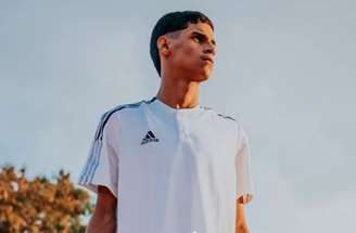 Reprodução - Legenda: Luva de Pedreiro batalha na Justiça contra o ex-empresário