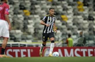 Pedro Souza / Atlético - Legenda: Fausto Vera, pelo Atlético Mineiro