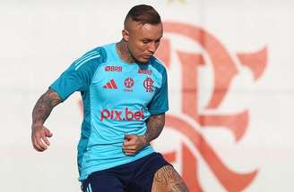 Flamengo treina no no Estádio Lincoln Financial Field, na Filadélfia –