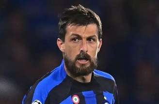 Reprodução/Inter.it - Legenda: Acerbi não gostou de ser provocado por torcedor do PSG