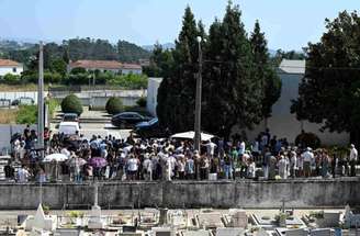 Presidente de Portugal, Marcelo Rebelo de Sousa, comparece ao funeral de Diogo Jota.