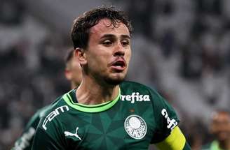 O jogador Garcia deixou o clube em busca de mais oportunidades –