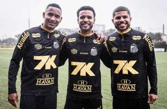 Lipão é um dos jogadores da Fúria que vem treinando no Santos –