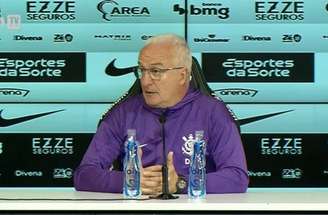 Corinthians monitora o mercado atrás de reforços –