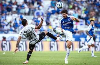 Cruzeiro não faz grande jogo e vê o Ceará vencer, de virada, em pleno Mineirão.