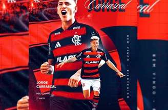 Carrascal ao lado de José Boto, diretor de futebol do Flamengo, na assinatura do contrato –