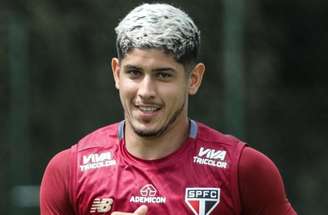 São Paulo acertou renovação de contrato com Alan Franco –