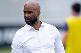 Corinthians acertou recentemente a contratação de Vitinho –