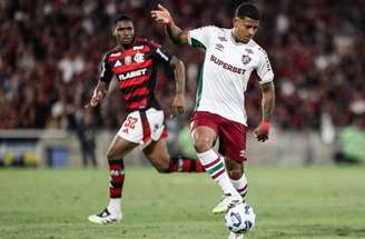 John Kennedy deseja permanecer no Fluminense –