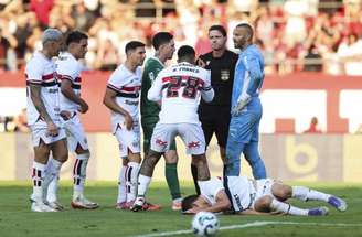 Momento do pênalti não marcado –