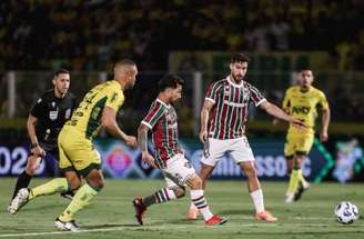 Keno desperdiça chance em derrota do Fluminense –