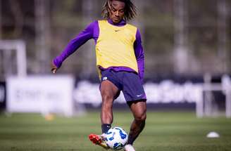 Corinthians também deve ter retorno de Depay e Garro no time titular –