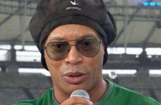 Ronaldinho em Flamengo 3 x 0 Lanús, no Engenhão, pela Libertadores de 2012 – Maurício Val/Vipcomm